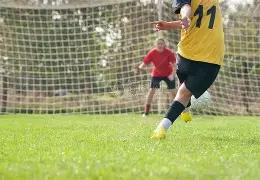 泰山后卫王,彤受伤离场,救护车火速,米乐YY易游登录入口,米乐YY易游平台,米乐YY易游注册网址,米乐YY易游app,米乐YY易游官网,米乐YY易游网站,米乐YY易游网页版